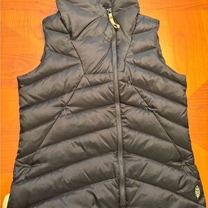 Indygena Papluma II Black Puffer Vest